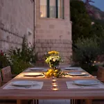 Luxury Castello With Pool & Sauna Near Old Town Vila *