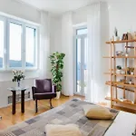 Vila Luxury Castello With Pool & Sauna Near Old Town