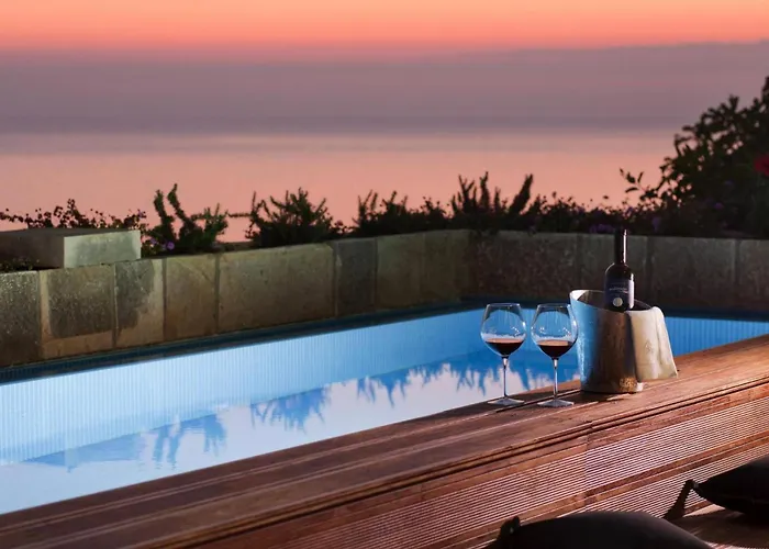 Villa Luxury Castello With Pool & Sauna Near Old Town