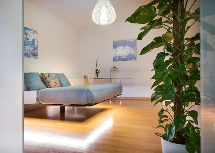 Luxury Castello With Pool & Sauna Near Old Town *