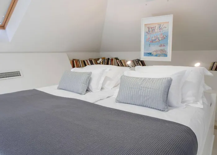 Luxury Castello With Pool & Sauna Near Old Town Ragusa