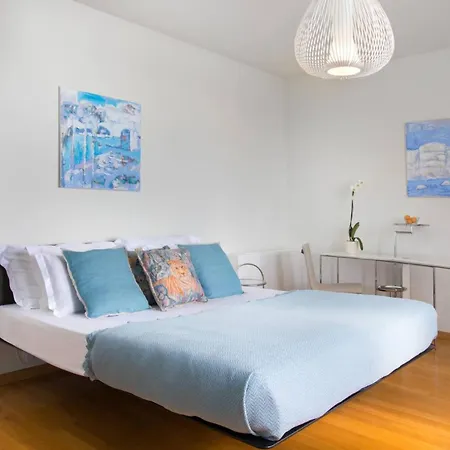 Villa Luxury Castello With Pool & Sauna Near Old Town *